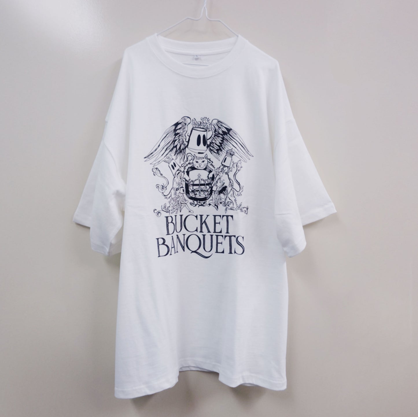 【Bucket Banquets】Opera Bucket Tee