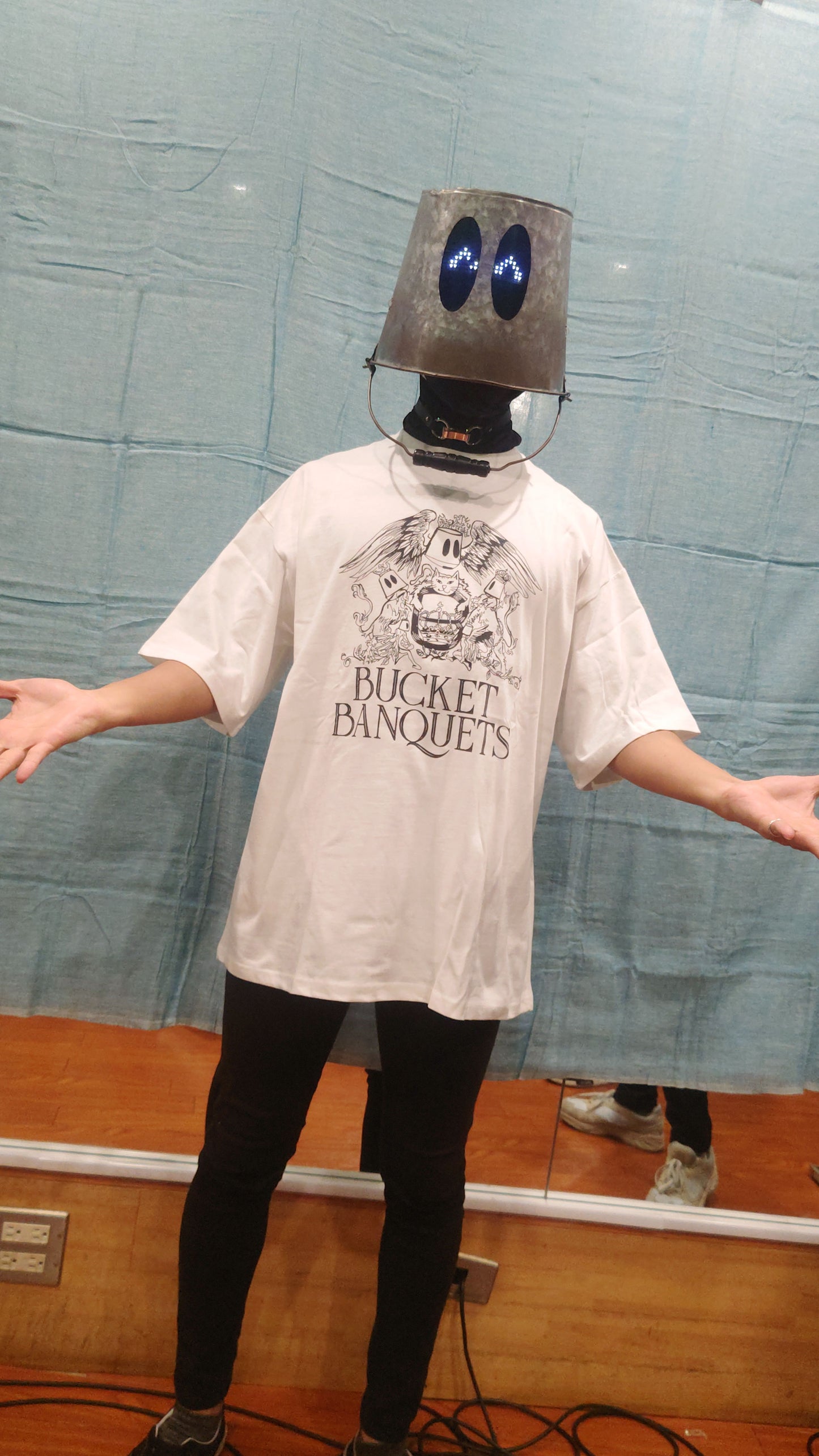 【Bucket Banquets】Opera Bucket Tee